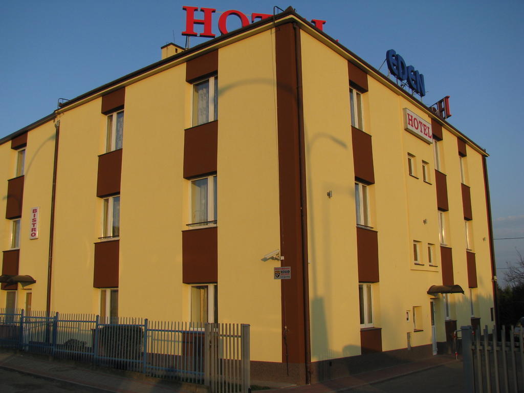 Hotel Eden Rzeszow Exterior photo